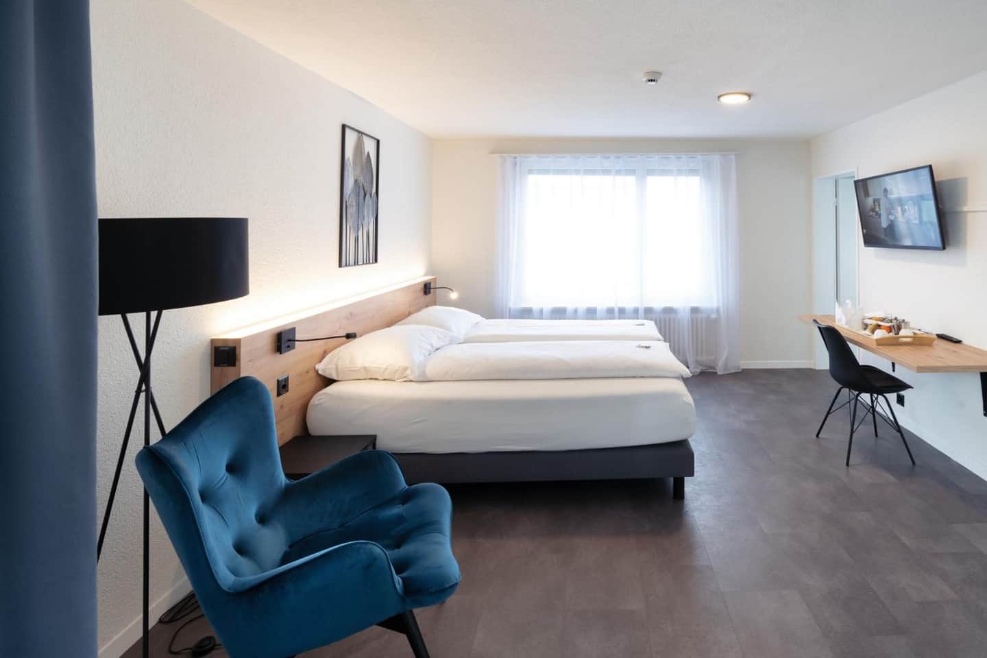 Hotel Bären Suhr