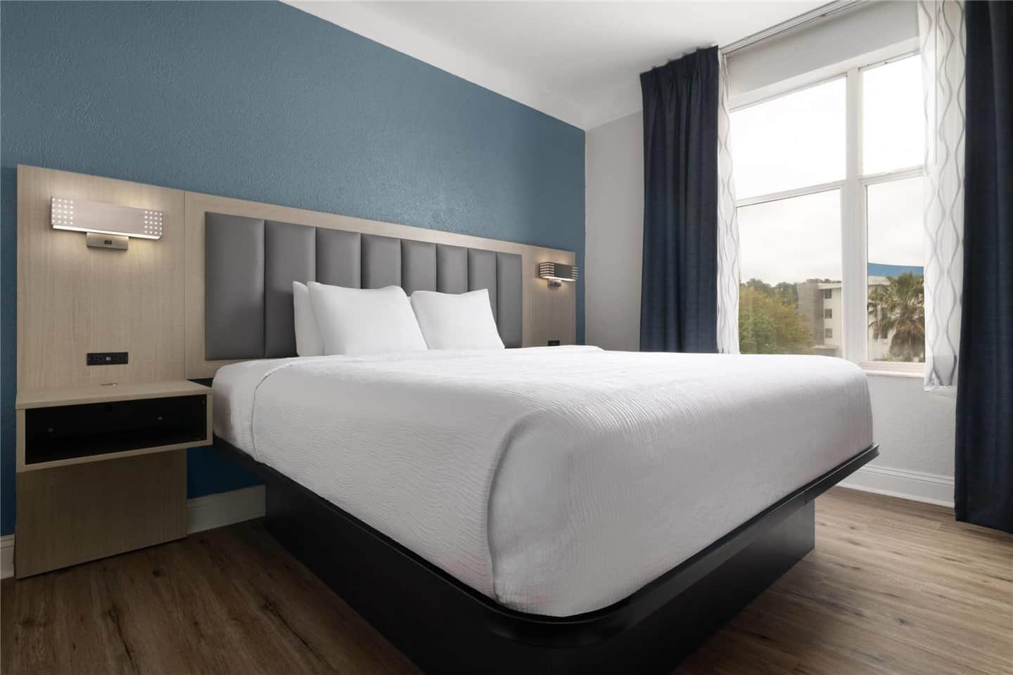 Wingate by Wyndham Savannah Gateway