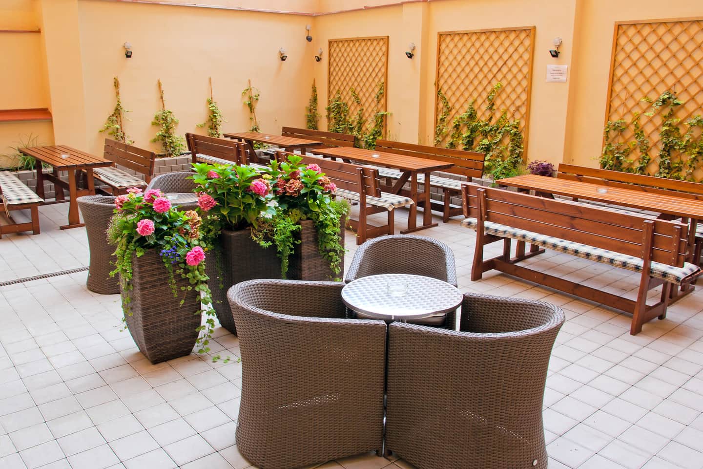 Ambiance Hotel