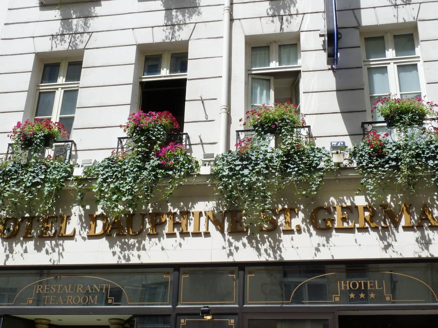 Dauphine Saint Germain