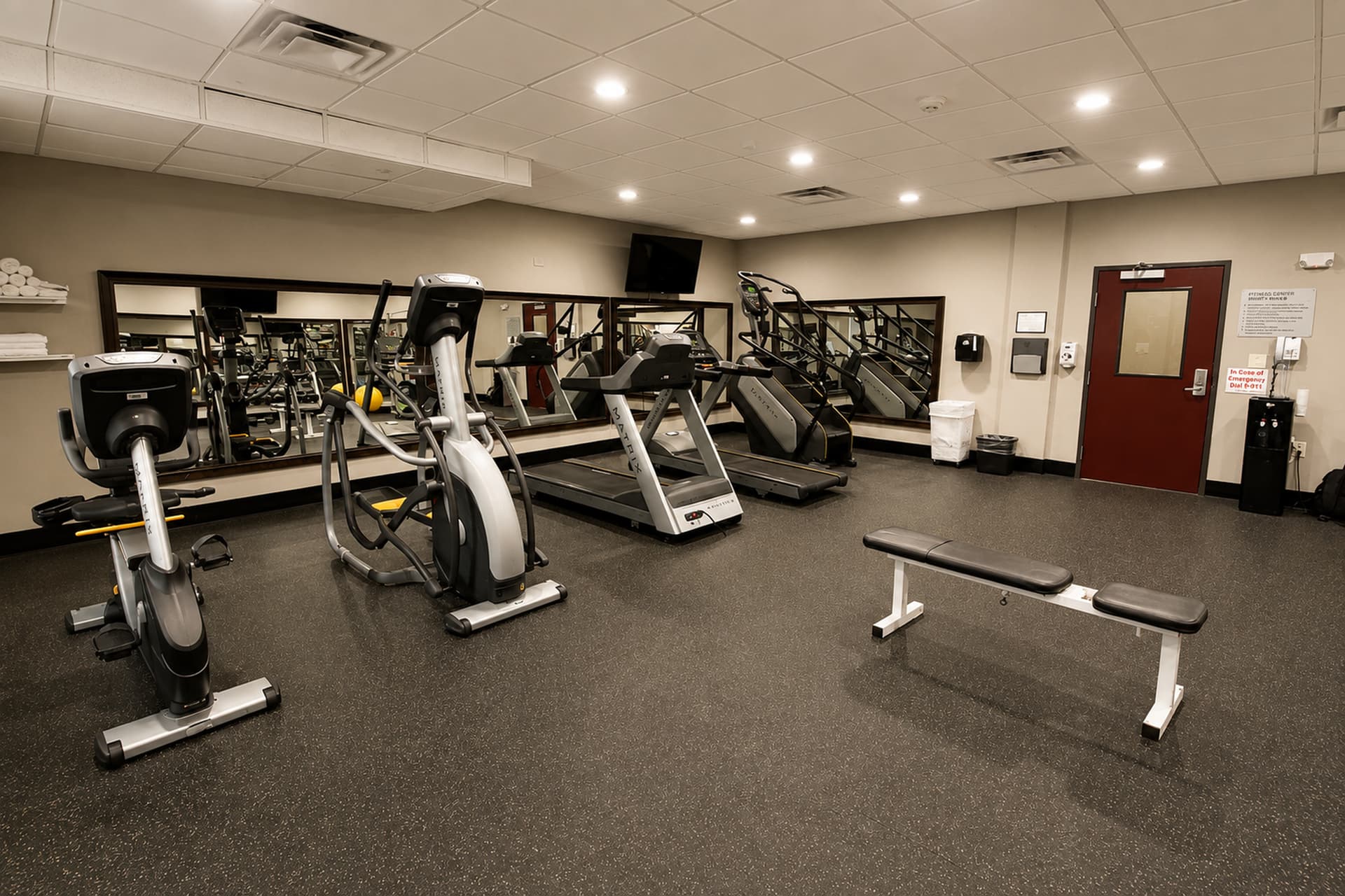 Atrium Hotel & Suites DFW Airport