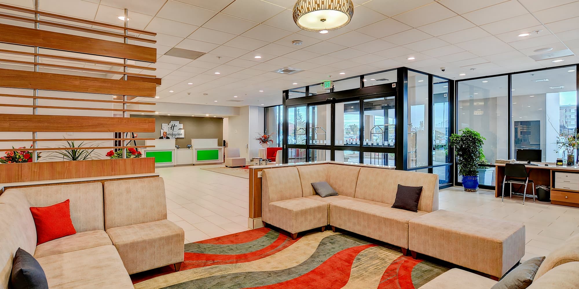 Holiday Inn Salem (I-93 at Exit 2) by IHG