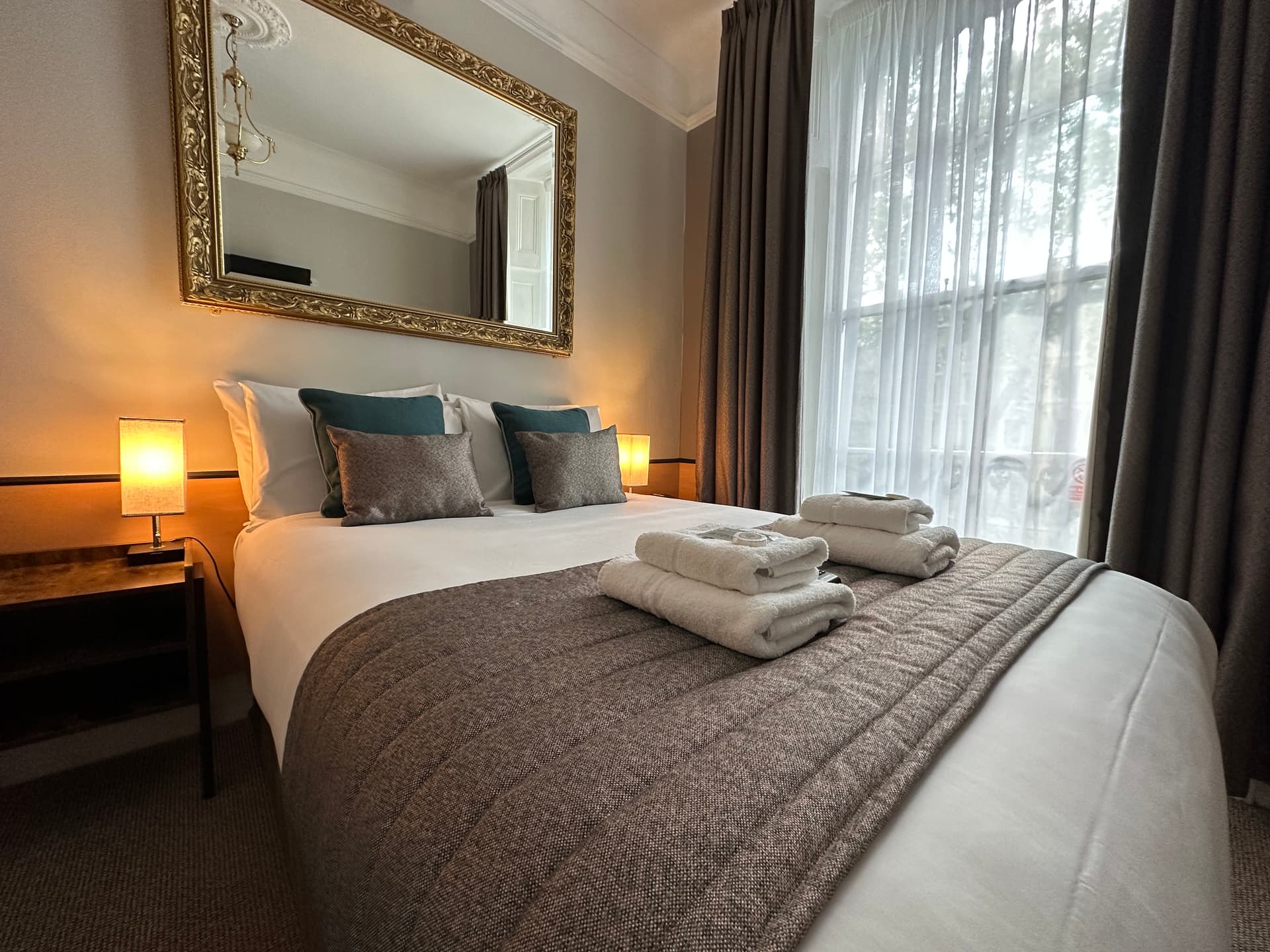 Tudor Court Hotel
