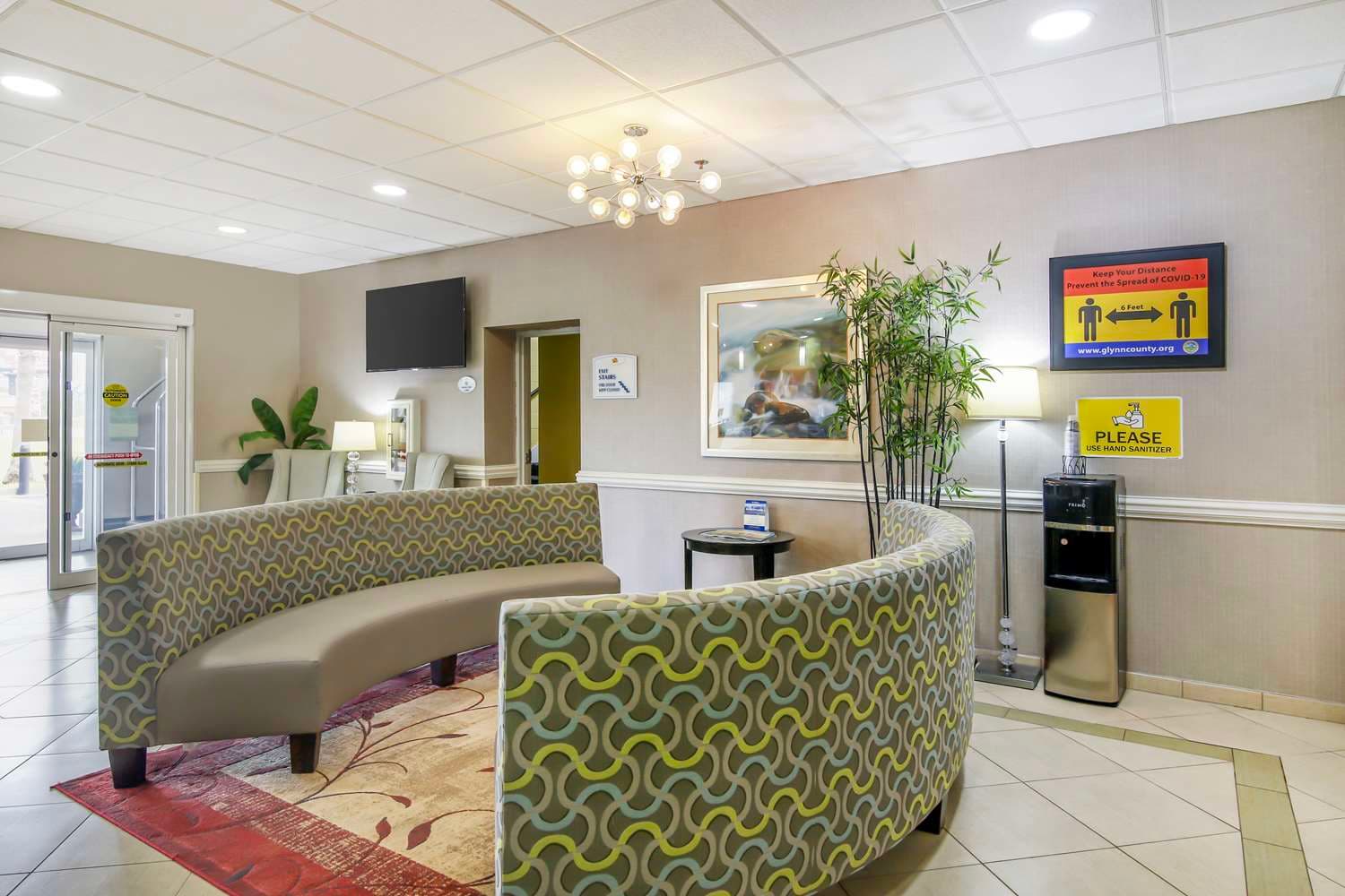 Best Western Plus Brunswick Inn & Suites