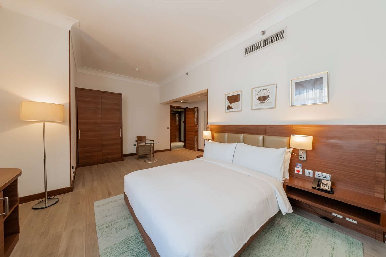 Hilton Garden Inn Dubai Jumeirah