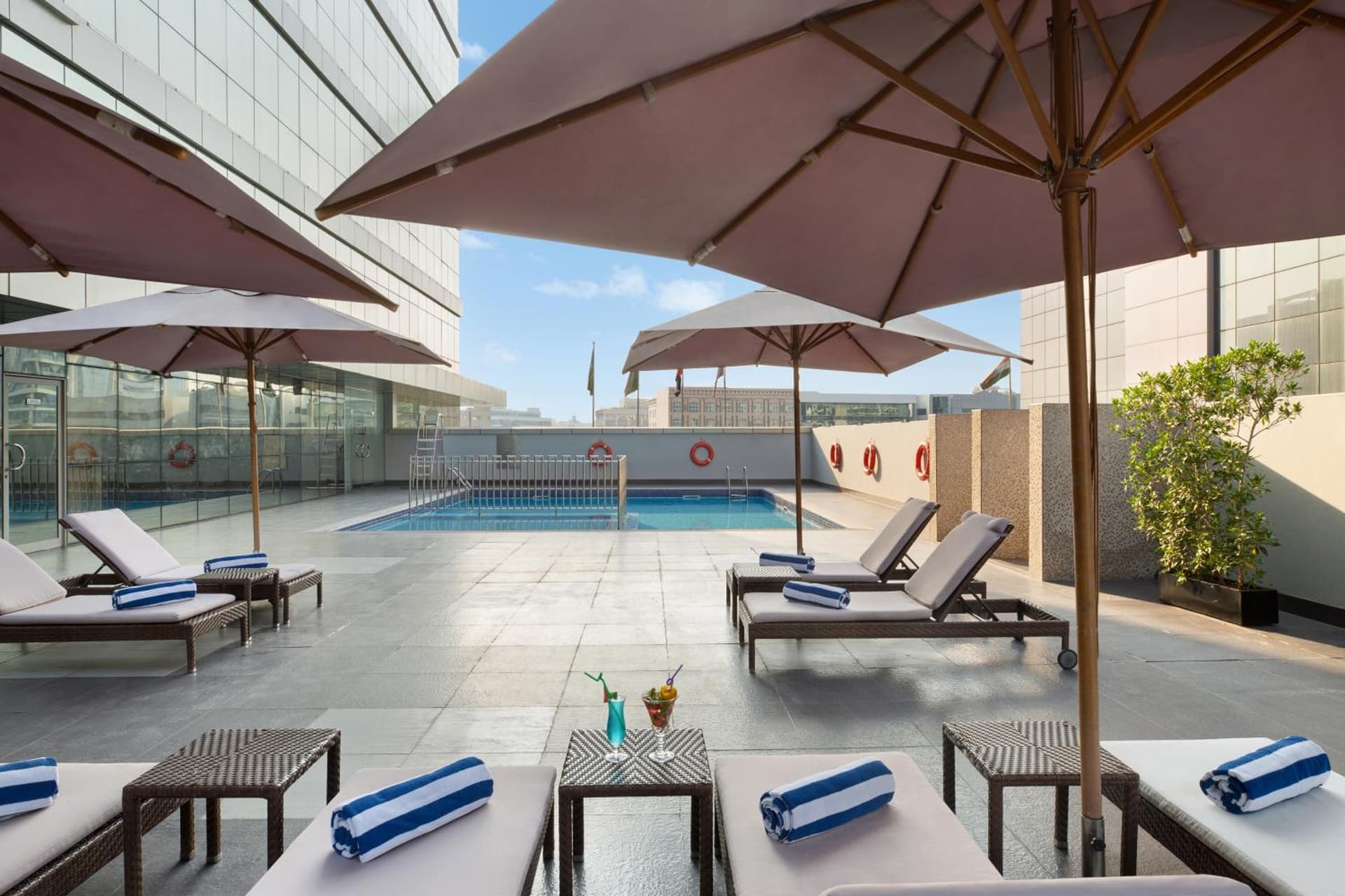 Royal Continental Hotel - Dubai Airport