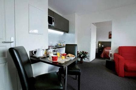 (Dayuse-pascher) Villa Bellagio Villejuif