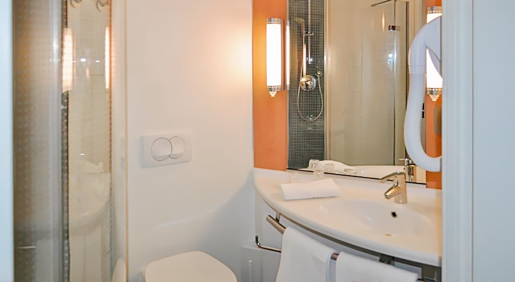 ibis Istres Trigance