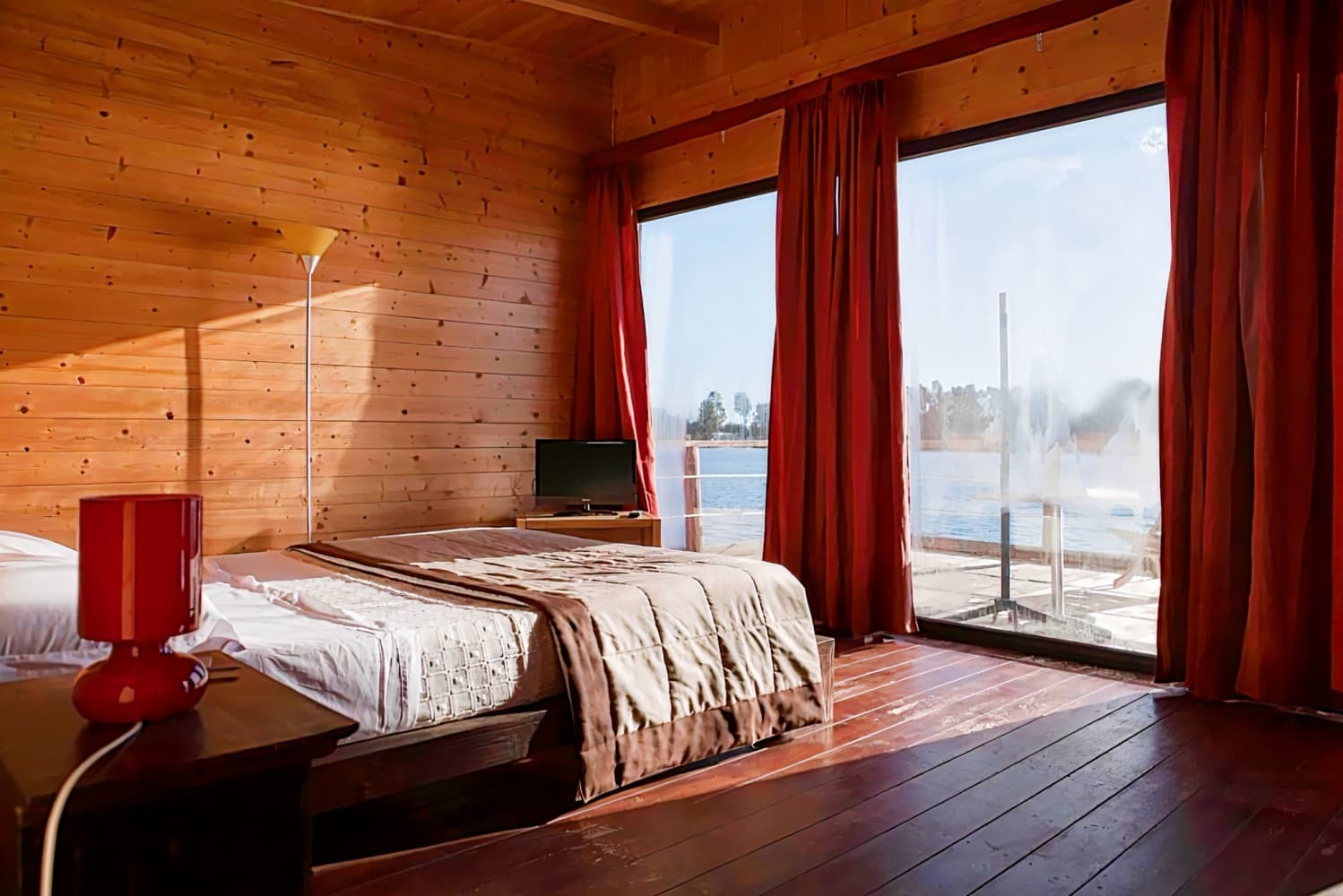 Plana Resort & Spa