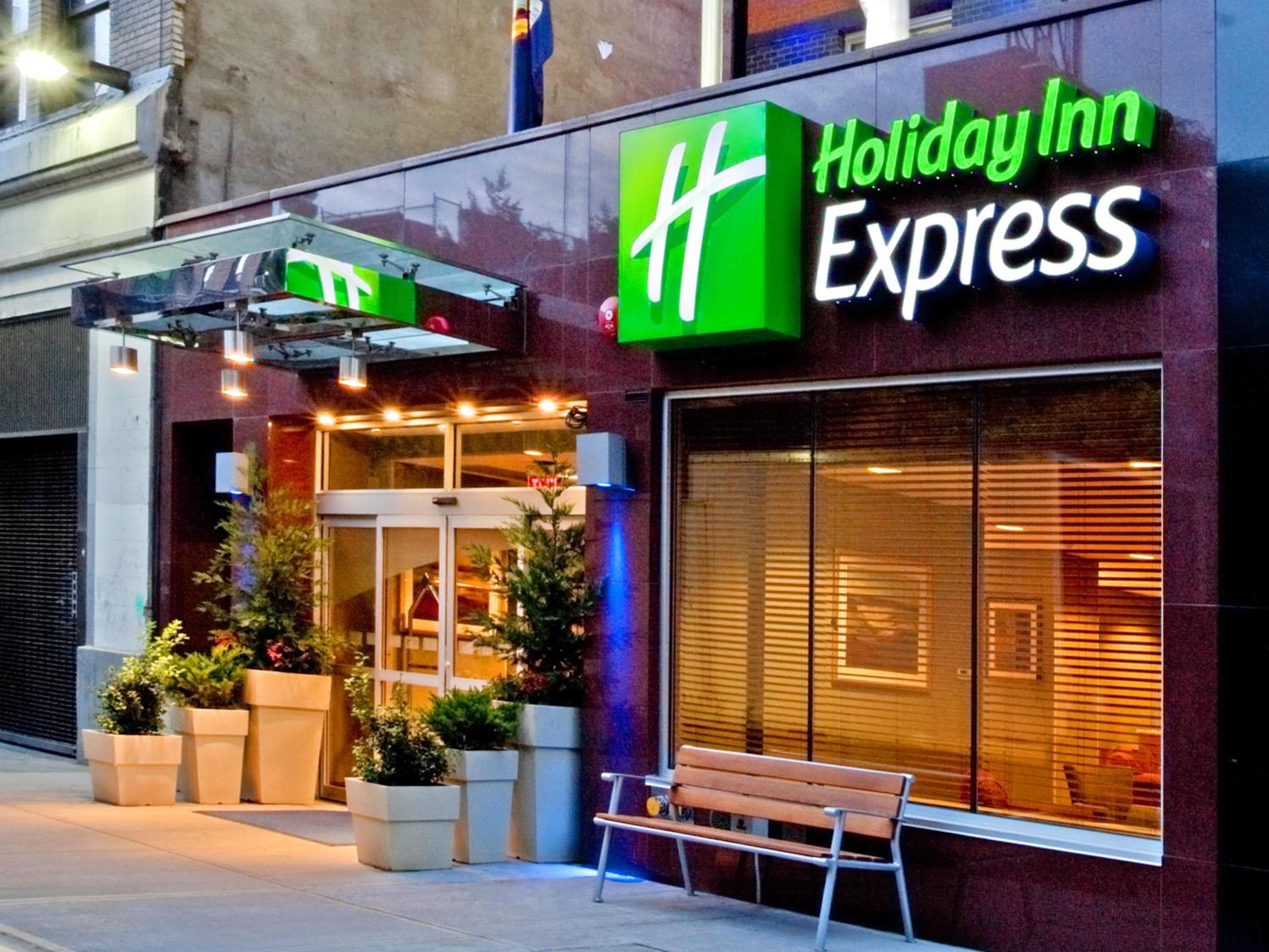 Holiday Inn Express - Times Square, an IHG Hotel