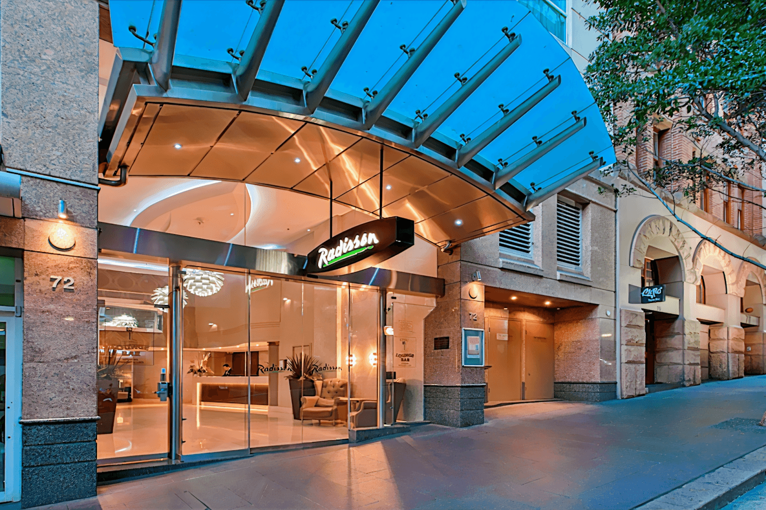 Radisson Hotel & Suites Sydney