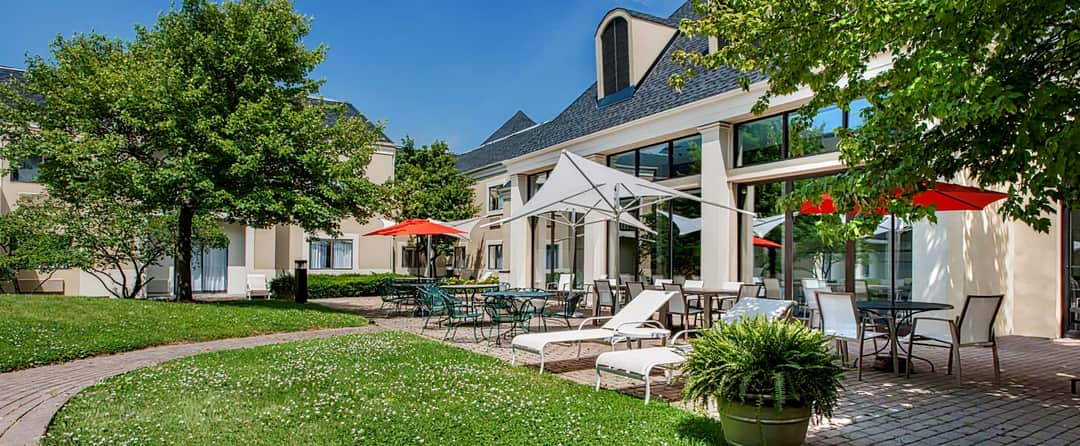 DoubleTree by Hilton Hotel Chicago Wood Dale-Elk Grove
