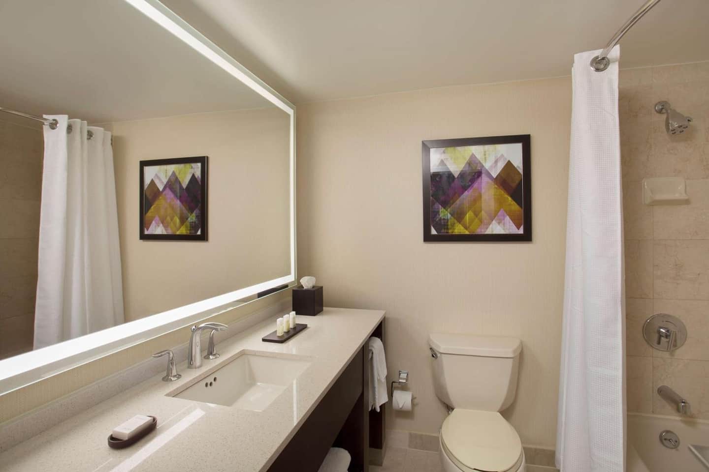 Embassy Suites by Hilton Washington DC Georgetown