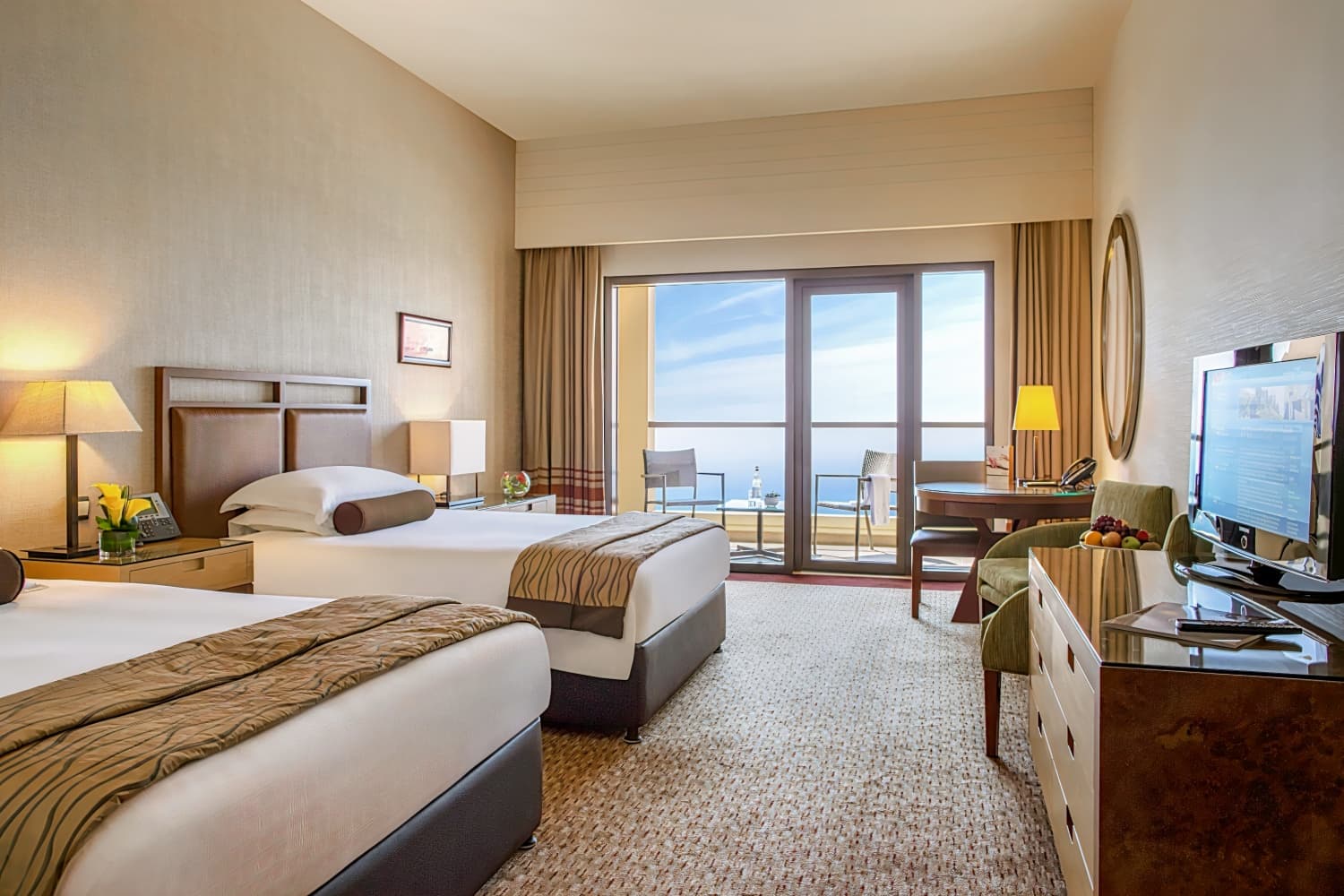 Amwaj Rotana Jumeirah Beach - Dubai