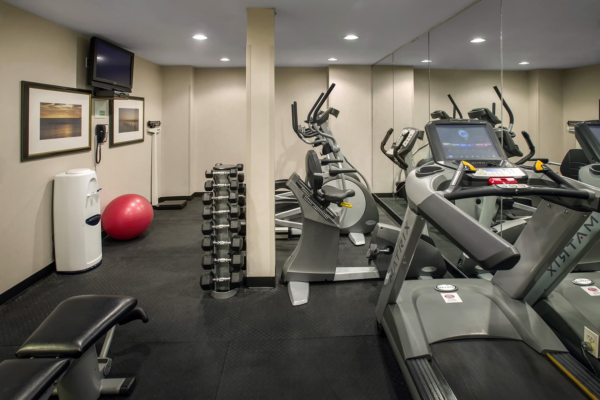 Holiday Inn Manhattan 6th Ave Chelsea, an IHG hotel