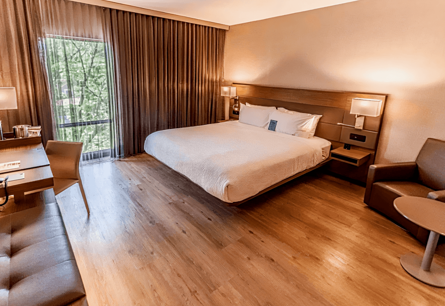 AC Hotel Kansas City Plaza