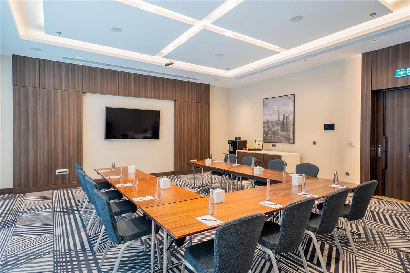 Hampton by Hilton Dubai Airport