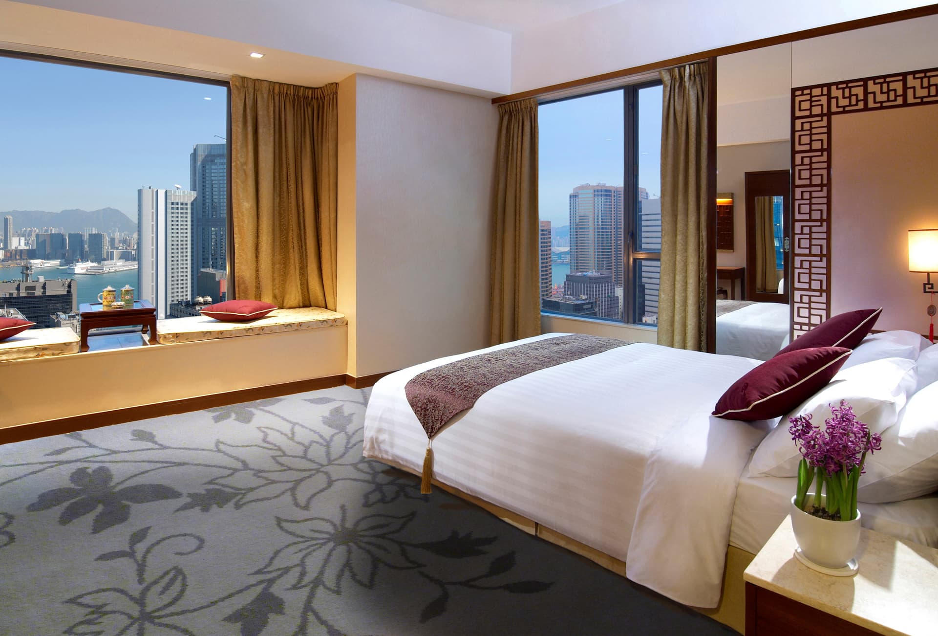 Lan Kwai Fong Hotel @ Kau U Fong