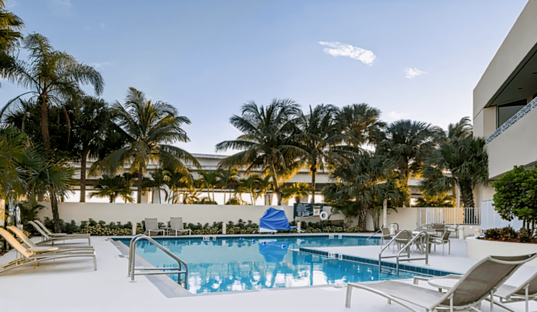 Holiday Inn Palm Beach-Airport Conference Center