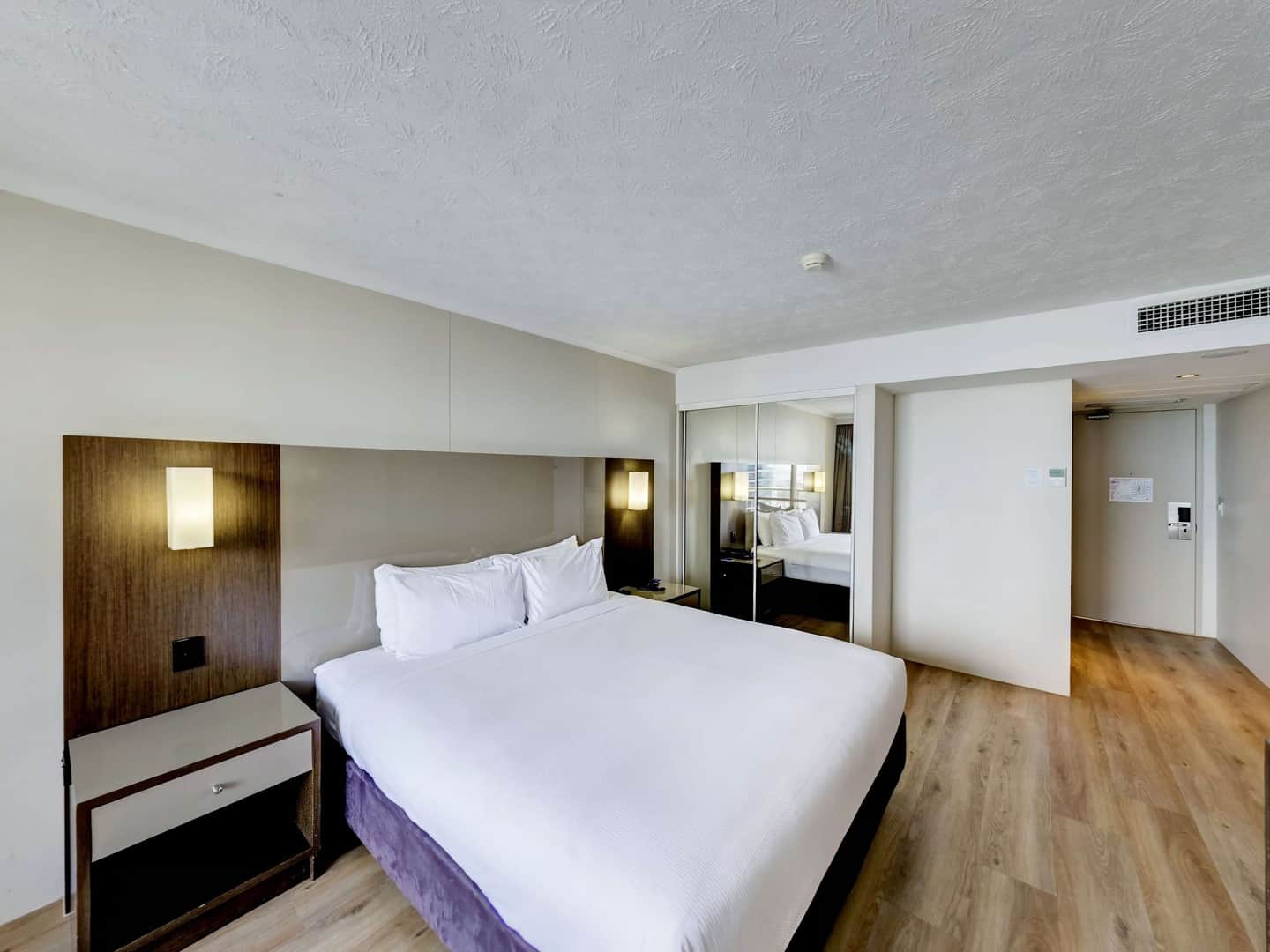 Novotel Surfers Paradise