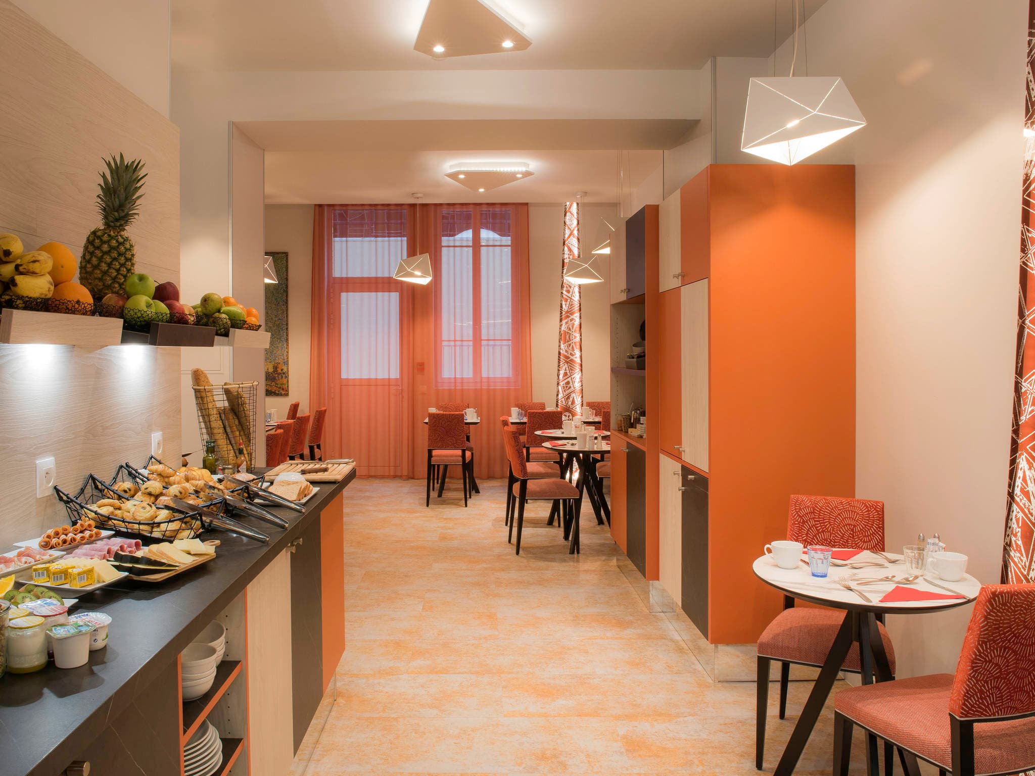 Mercure Paris Pont de Levallois Neuilly Hotel