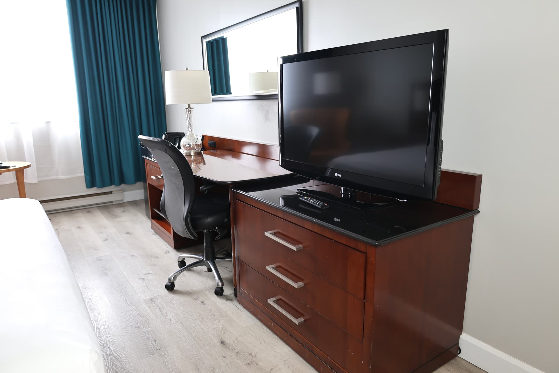 Travelodge Quebec City Hotel & Convention Centre by Wyndham