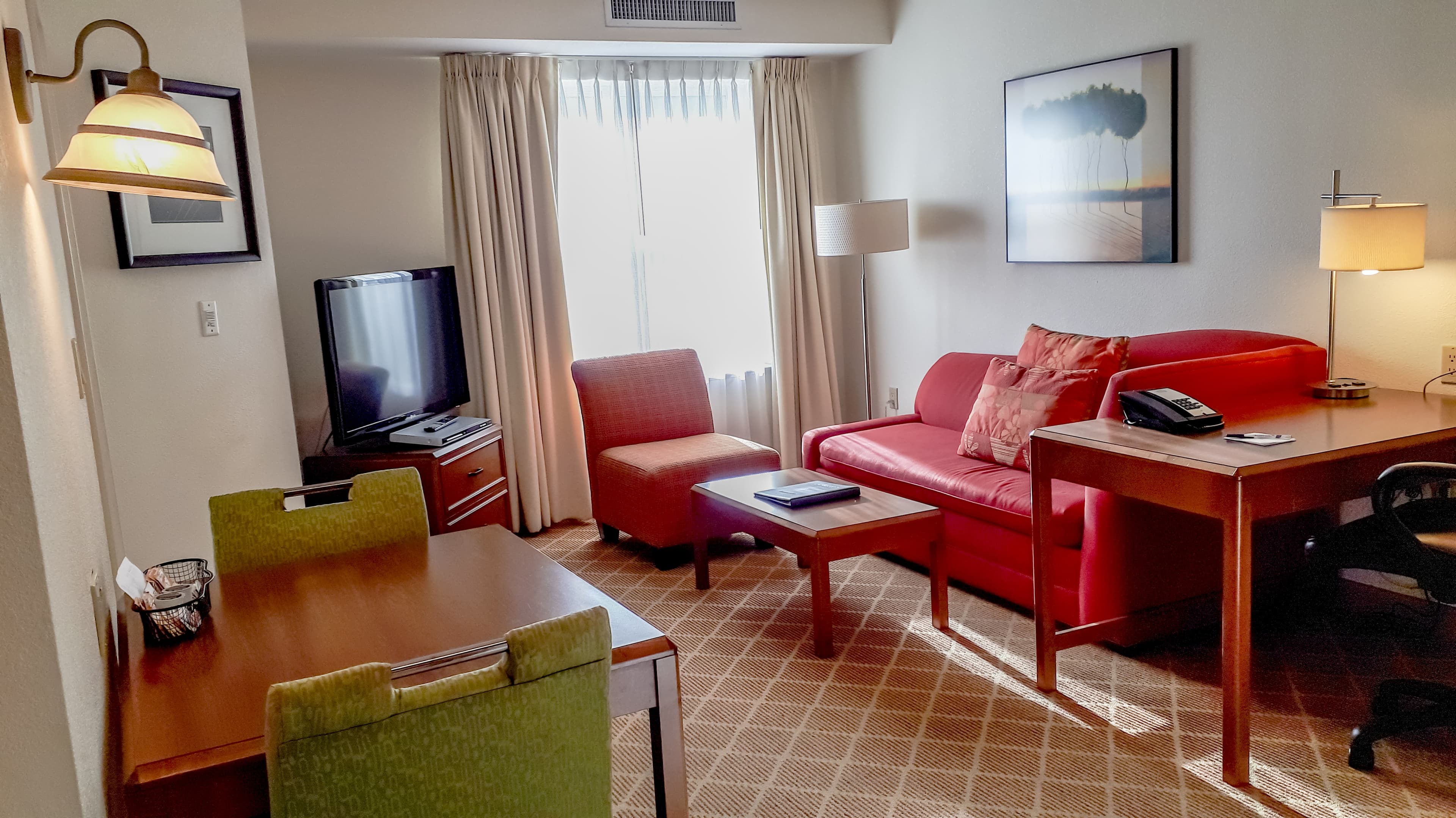 Lakeview Signature Inn Calgary Airport