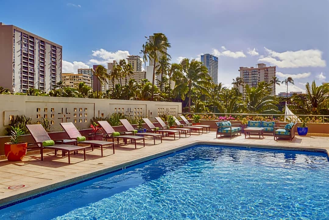 DoubleTree by Hilton Alana - Waikiki Beach