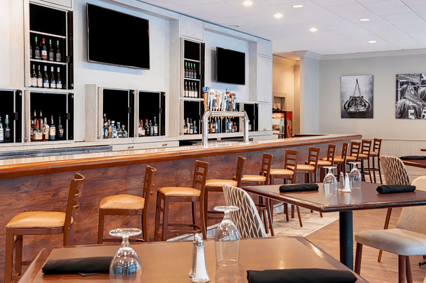 Holiday Inn Baltimore Inner Harbor