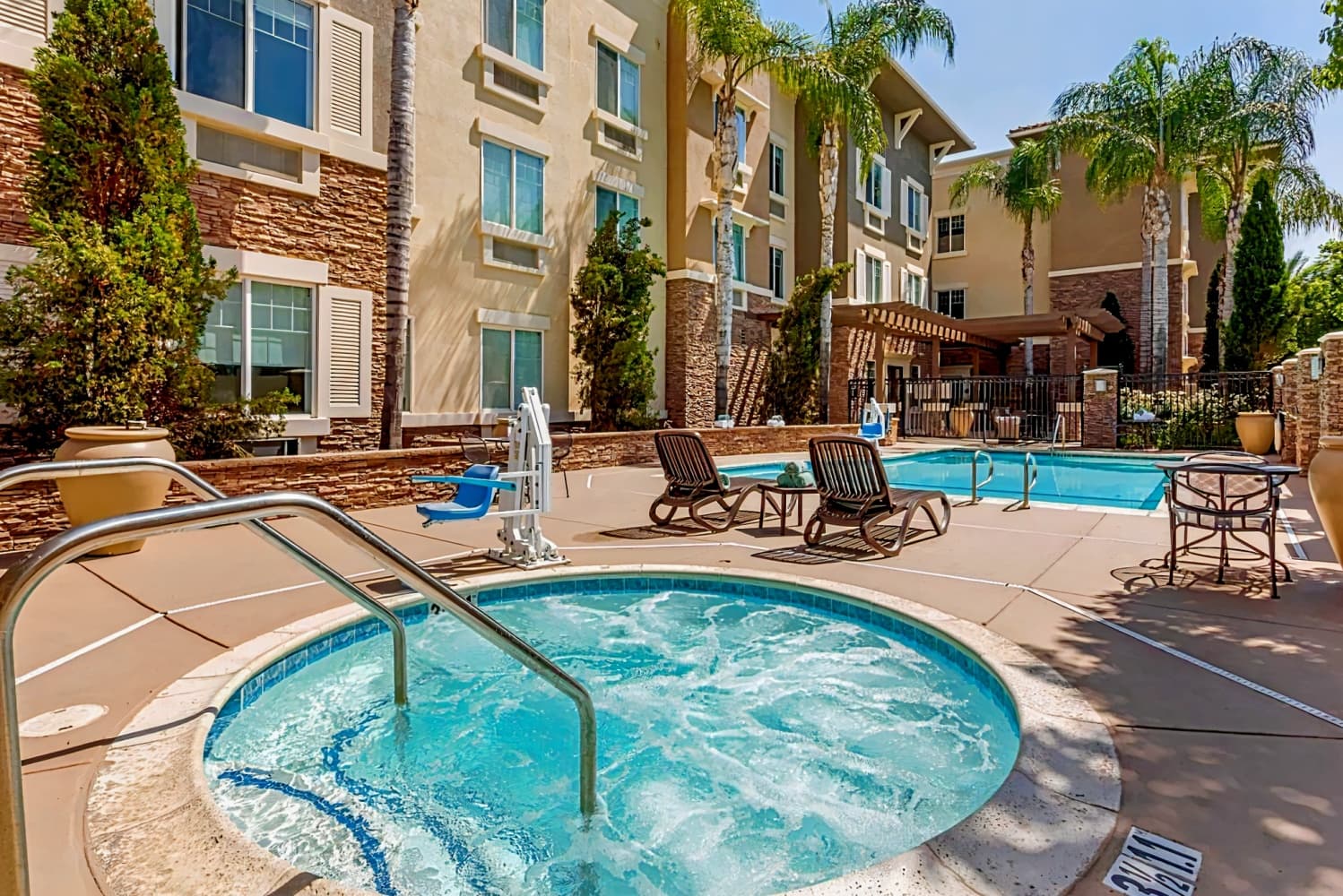 Comfort Inn & Suites Near Ontario Airport