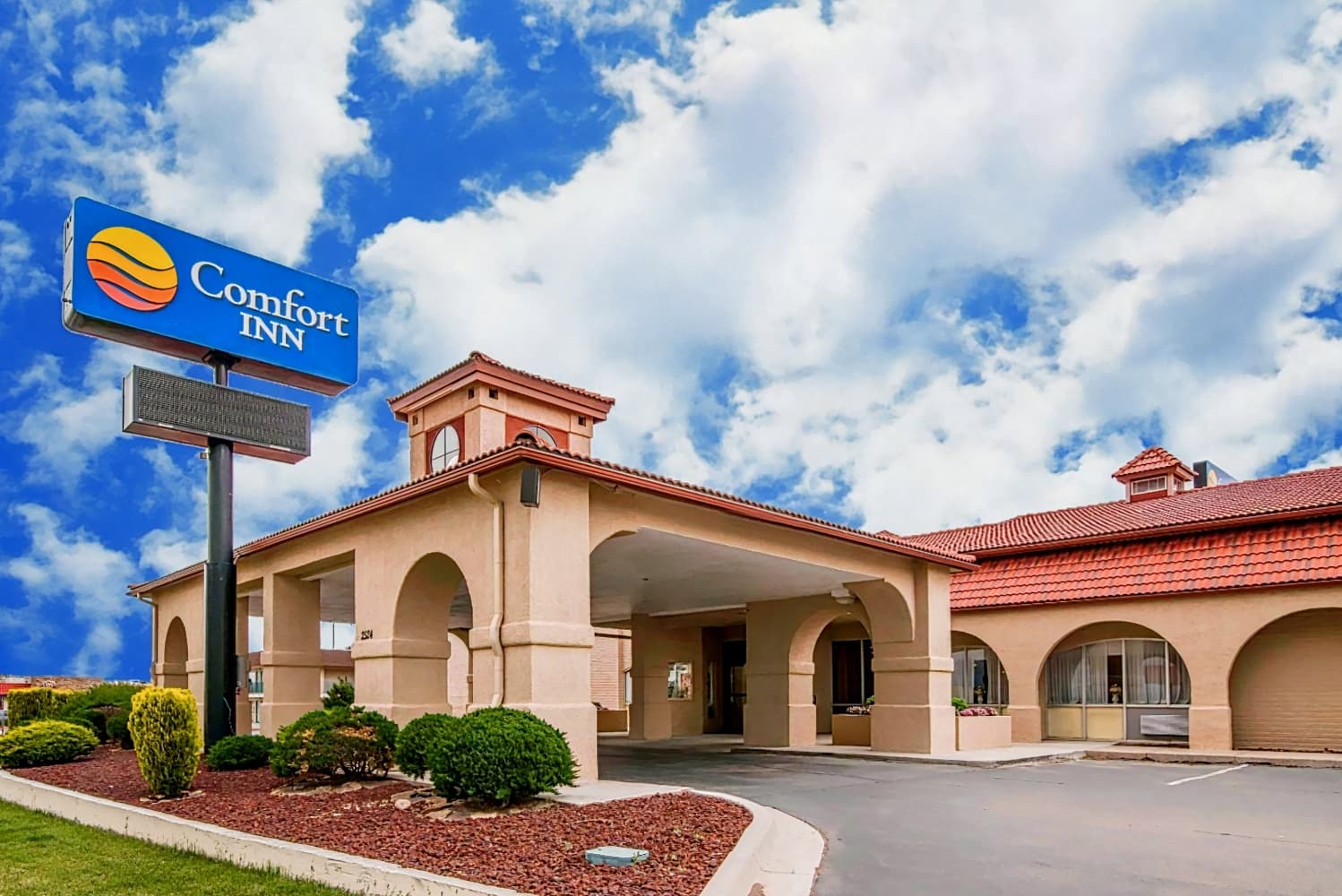 Comfort Inn City of Natural Lakes