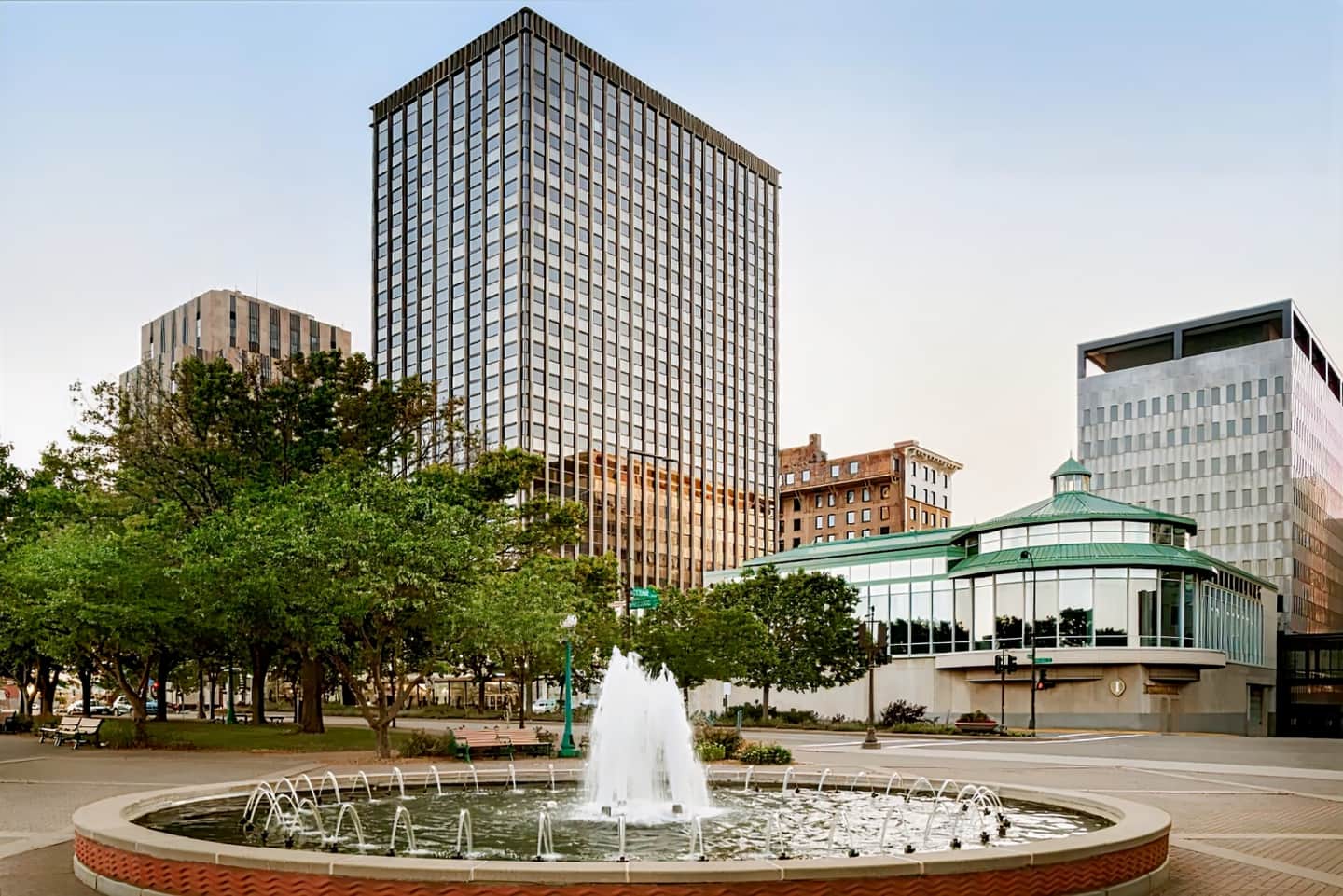 Intercontinental St. Paul Riverfront