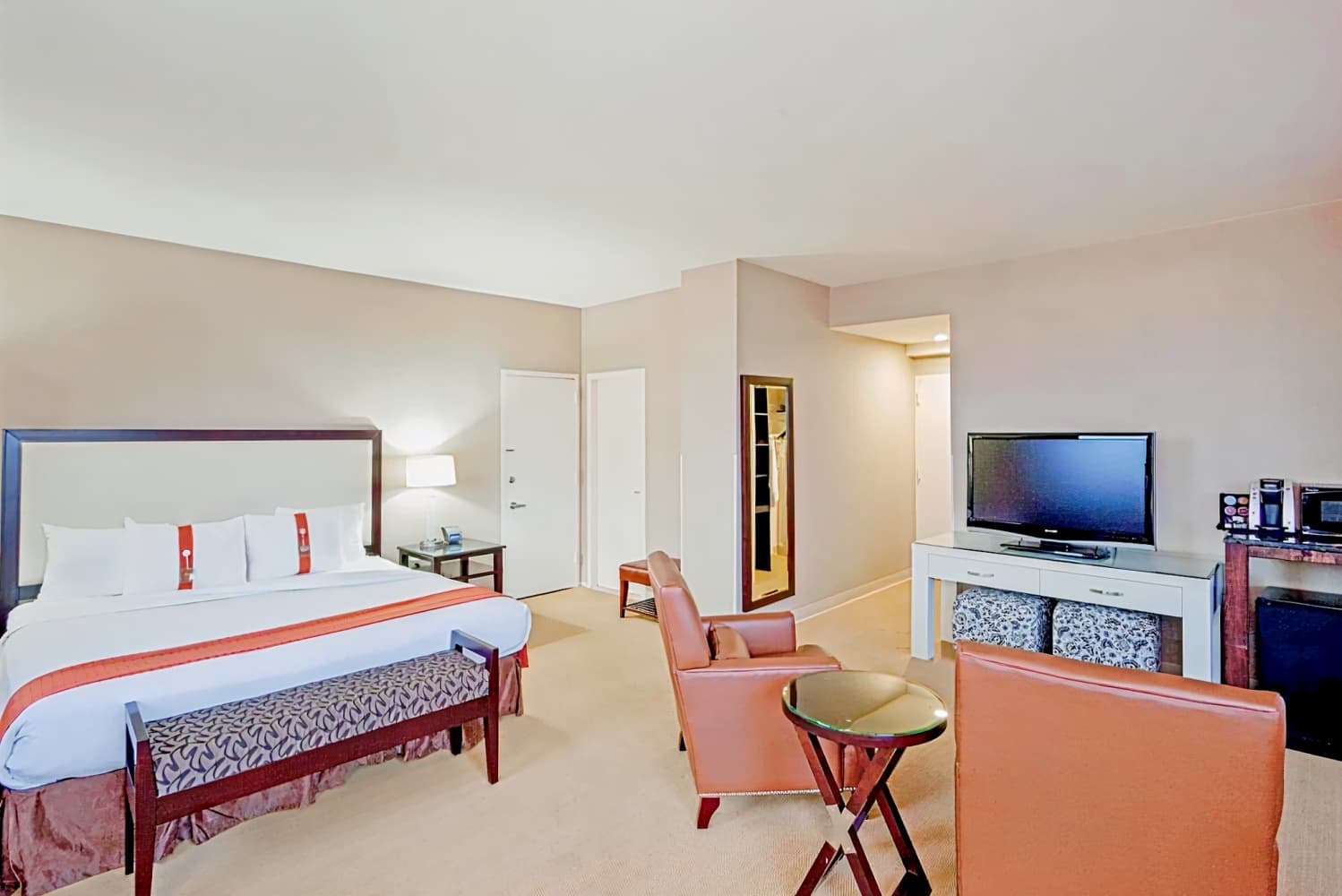 Holiday Inn Boston - Dedham Hotel & Conference Center