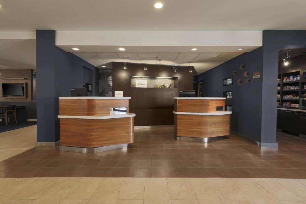 Courtyard by Marriott Tucson Airport