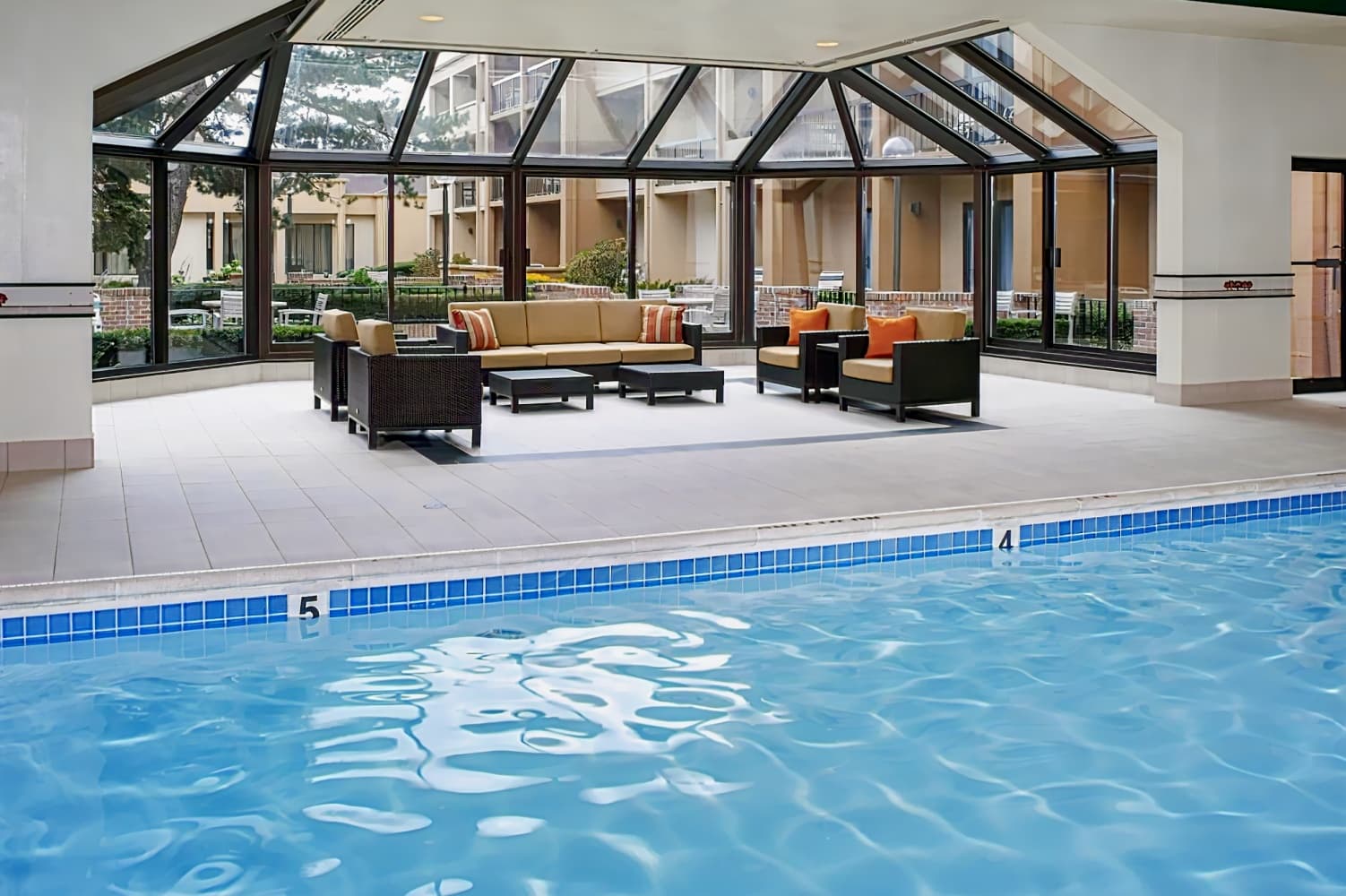 Courtyard Chicago Arlington Heights/South