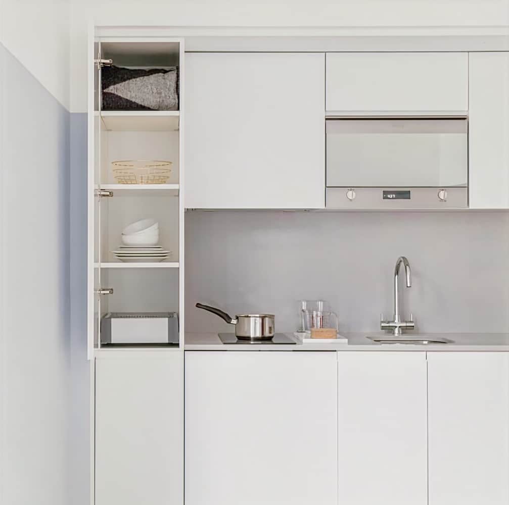 Leman Locke