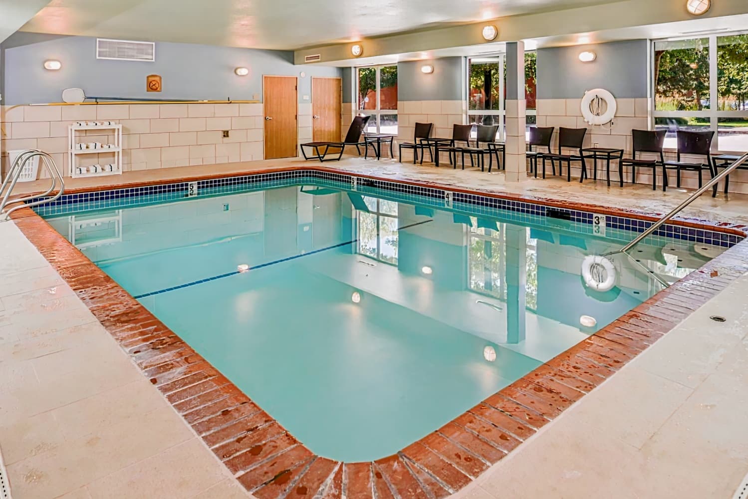 Holiday Inn Express Hotel & Suites Lacey