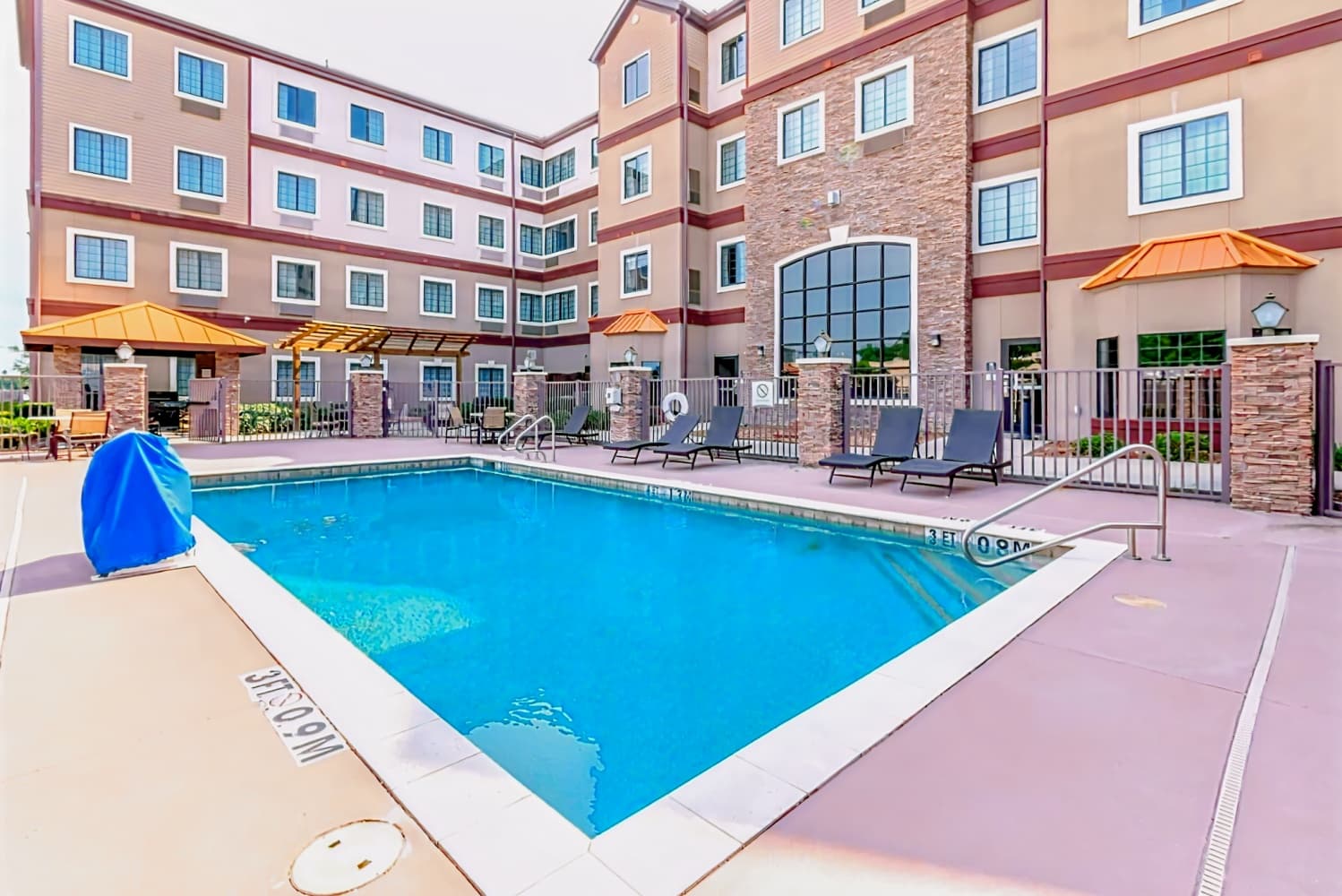 Staybridge Suites Houston - IAH Airport