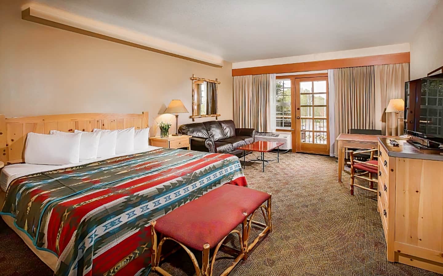 Heathman Lodge