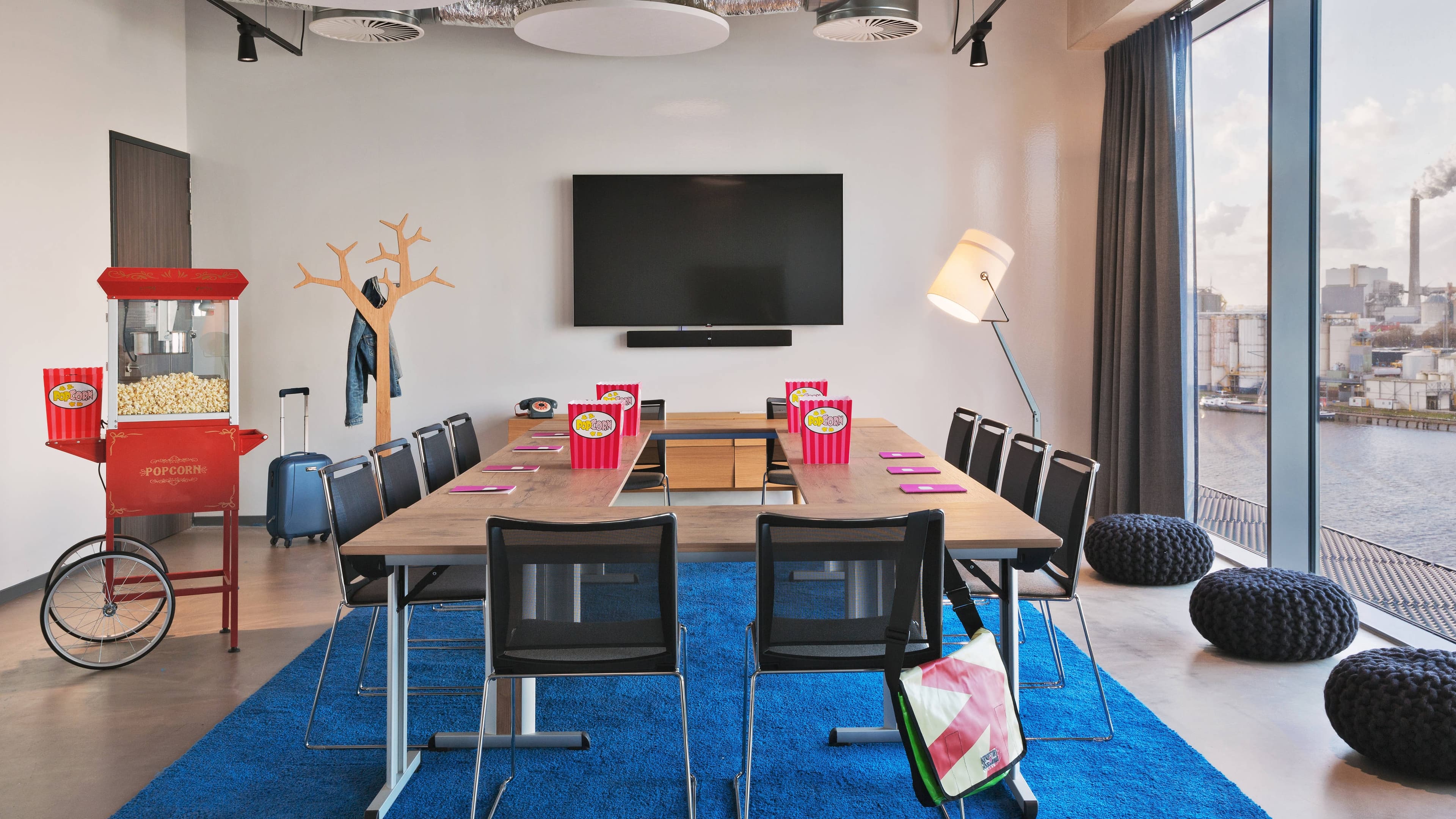 Moxy Amsterdam Houthavens