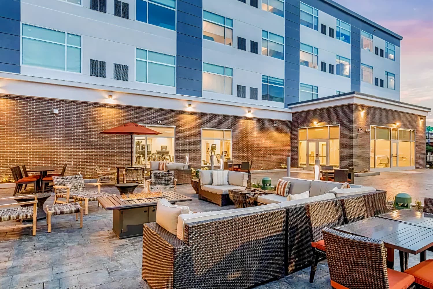 Cambria Hotel Milwaukee Downtown