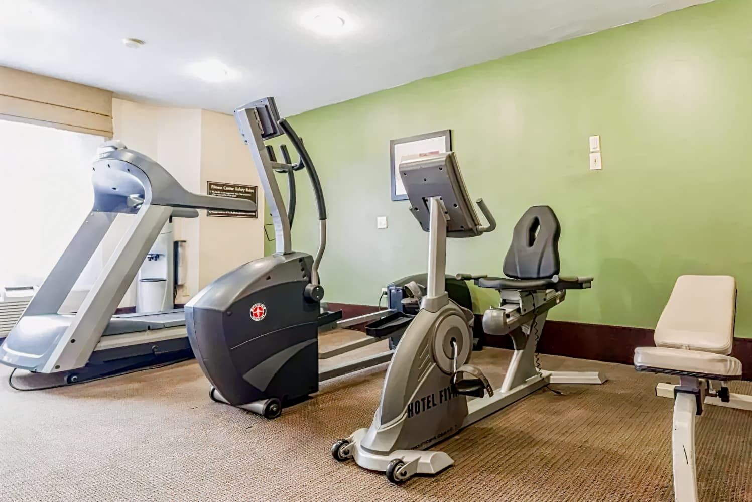 Sky Harbor Airport Inn