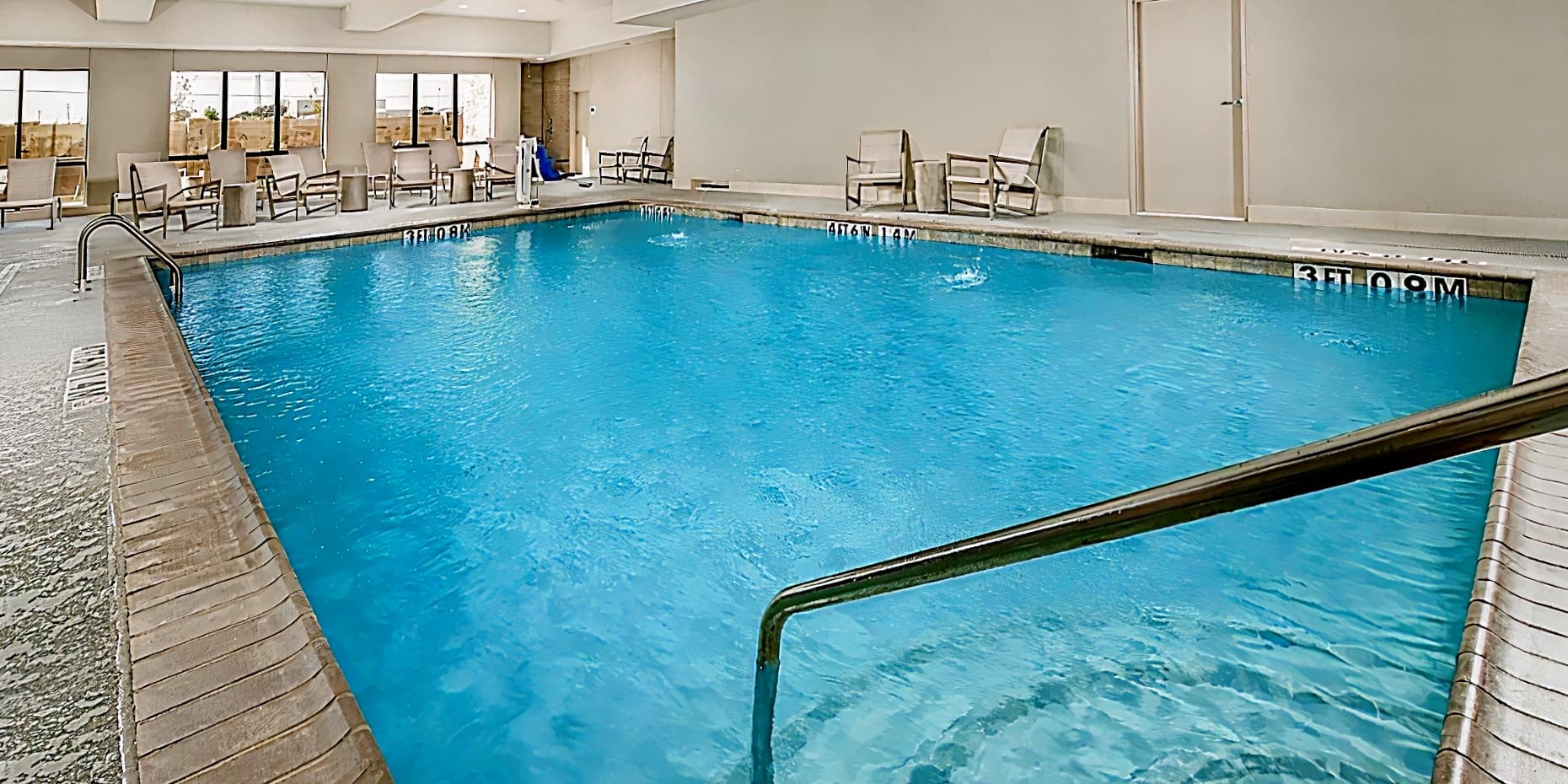 Holiday Inn Express Hotel & Suites Waco South