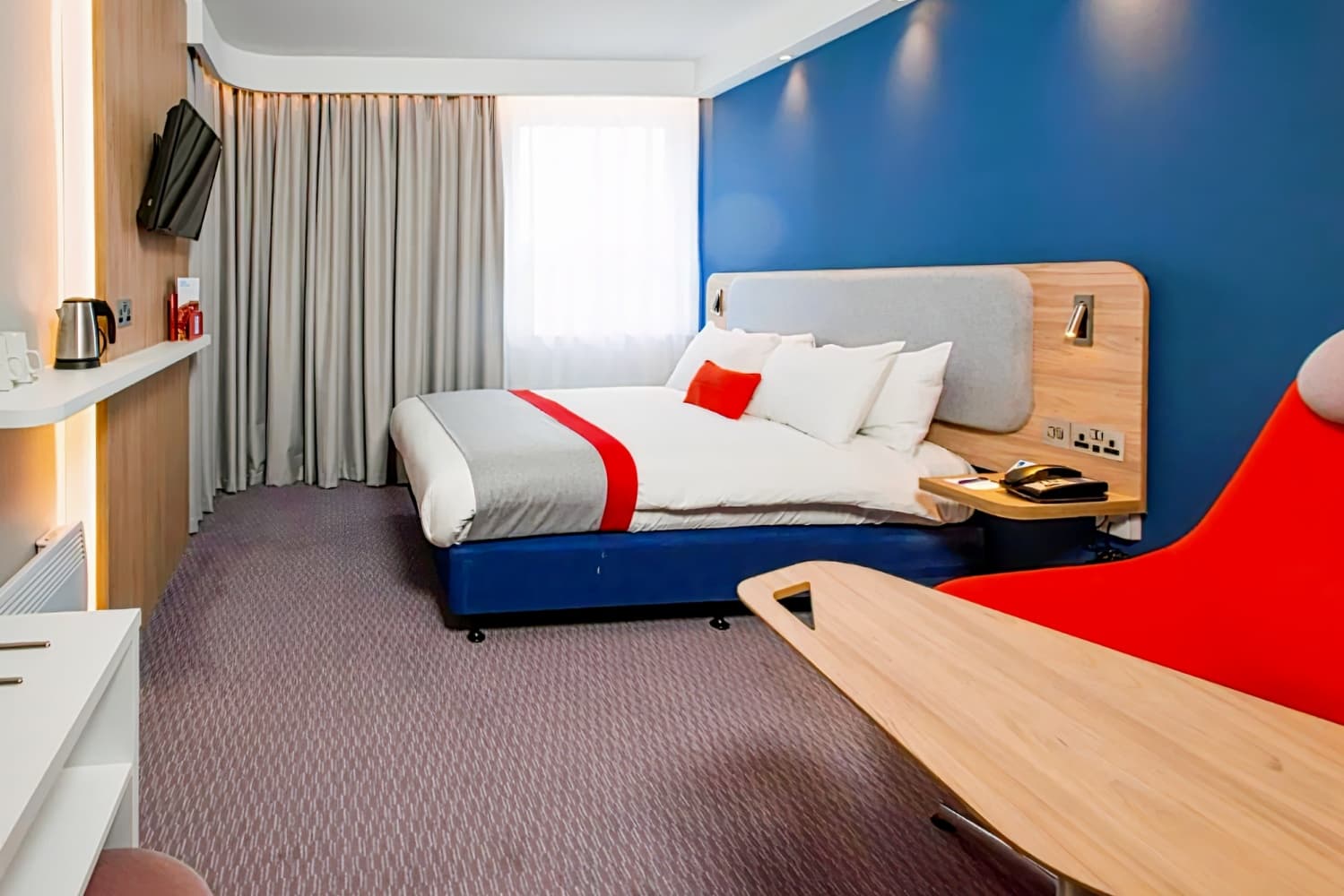 Holiday Inn Express Burton Upon Trent
