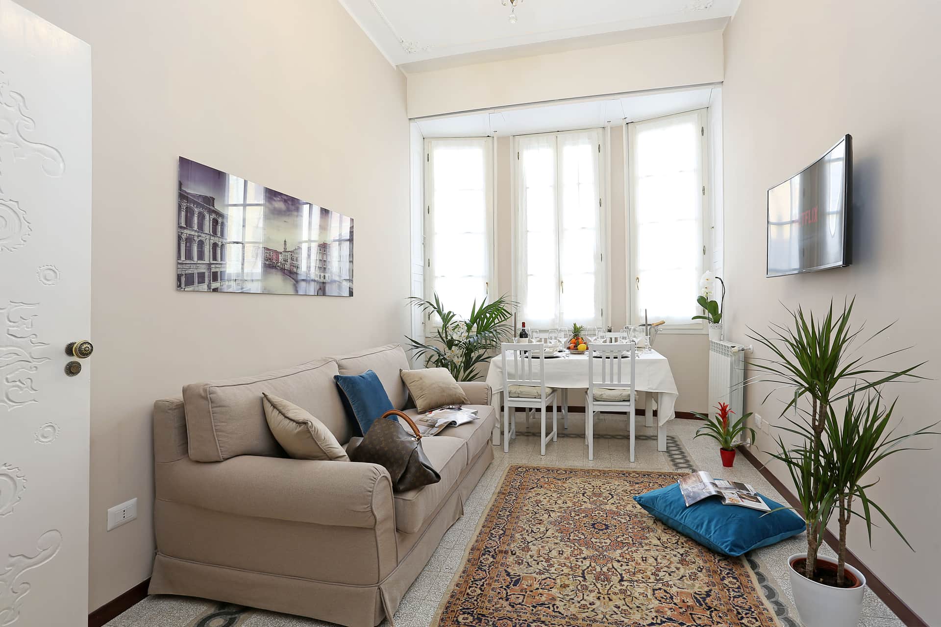 Grand Tour Rome Suites - Liberty Collection