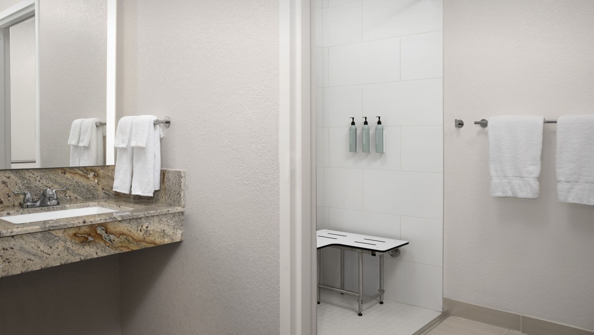 Courtyard by Marriott Orlando East/UCF Area