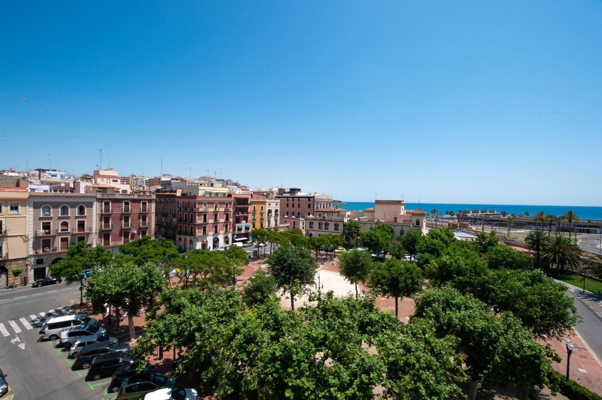 Port Plaza Apartments