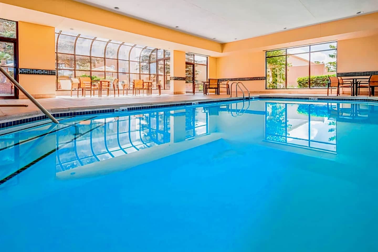 Comfort Inn and Suites Arlington Heights