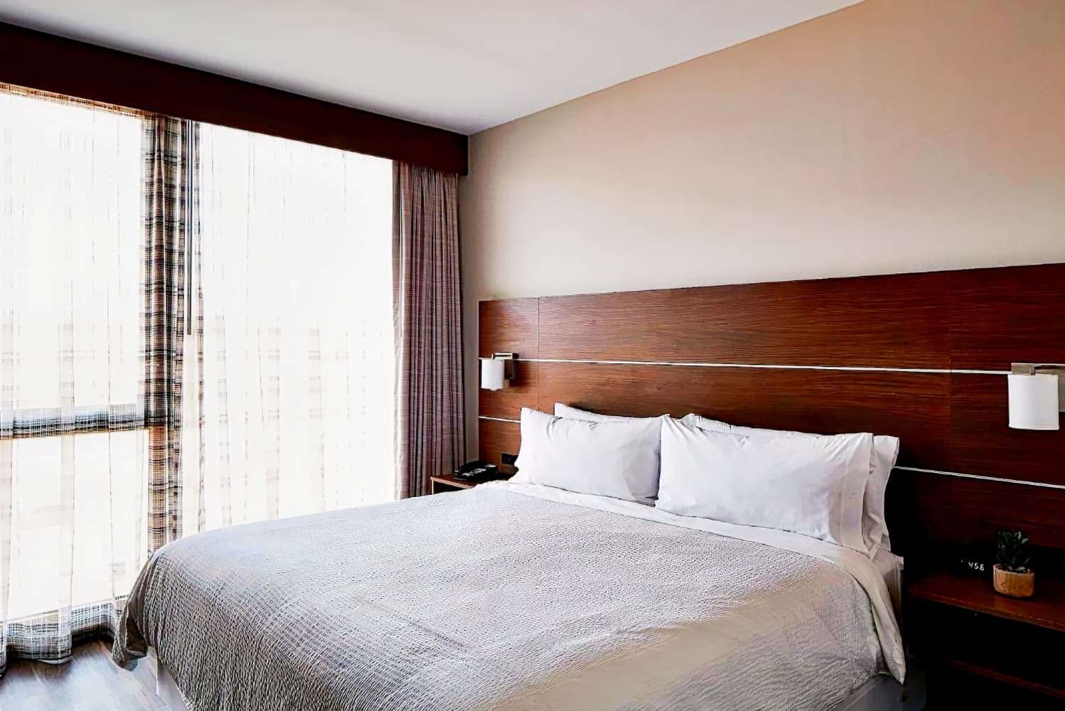 Holiday Inn Express Nyc Brooklyn - Sunset Park