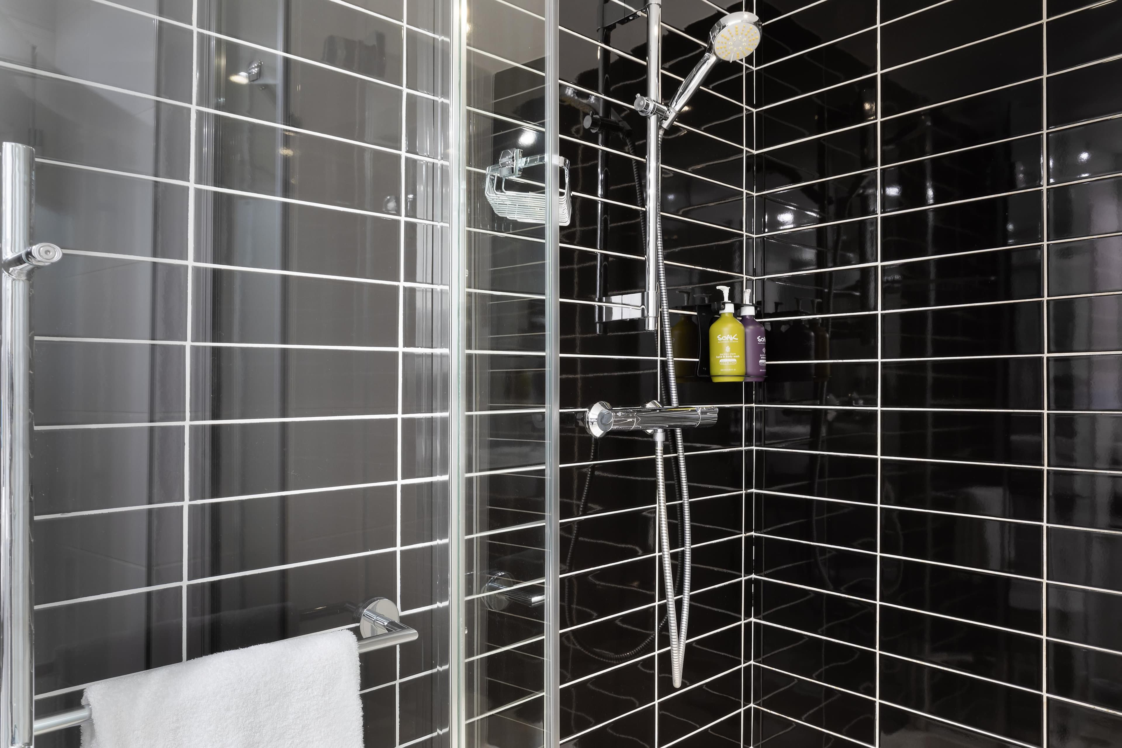 Holiday Inn Express - Marseille Airport, an IHG Hotel